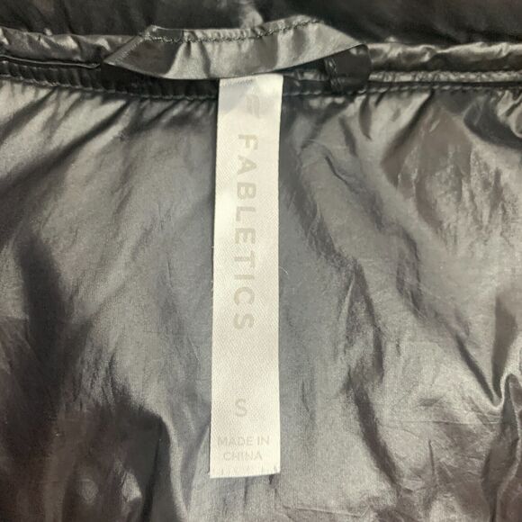 Fabletics Elliot Packable Puffer Jacket Womens S Small Black Full Zip Pockets - Picture 8 of 12